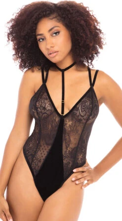 Tracing Lace And Velvet Teddy