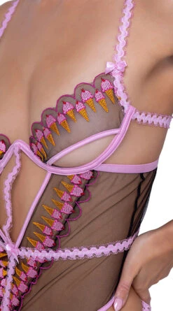 Roma Strawberry Sherbet Teddy 9 Roma Strawberry Sherbet Teddy -Forplay Shop RM LI600 Detail APR2023