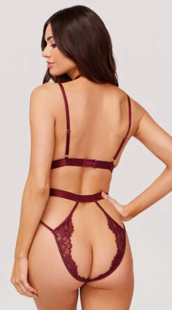Yandy Hidden Desires Teddy Set -Forplay Shop YDR YNDY 0022 TEDDY SET STRAPPY BURGUNDY 0629